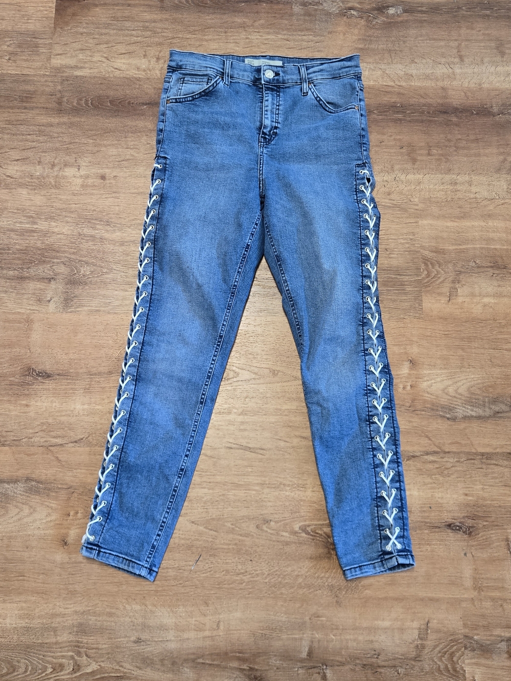 Topshop Moto  Jamie Medium Blue Skinny Jeans with White Lace-Up Sides Size 30